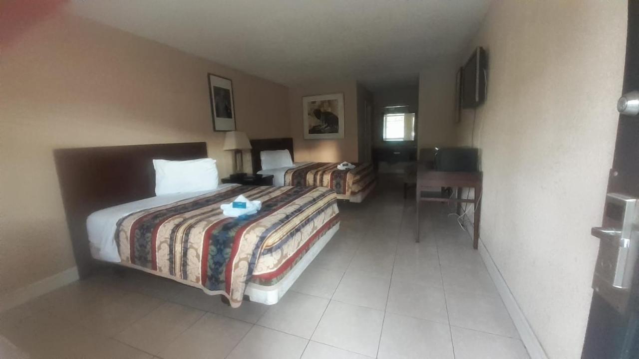 Apm Inn & Suites - Jacksonville Luaran gambar