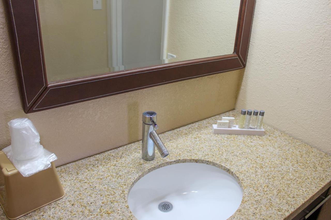 Apm Inn & Suites - Jacksonville Luaran gambar